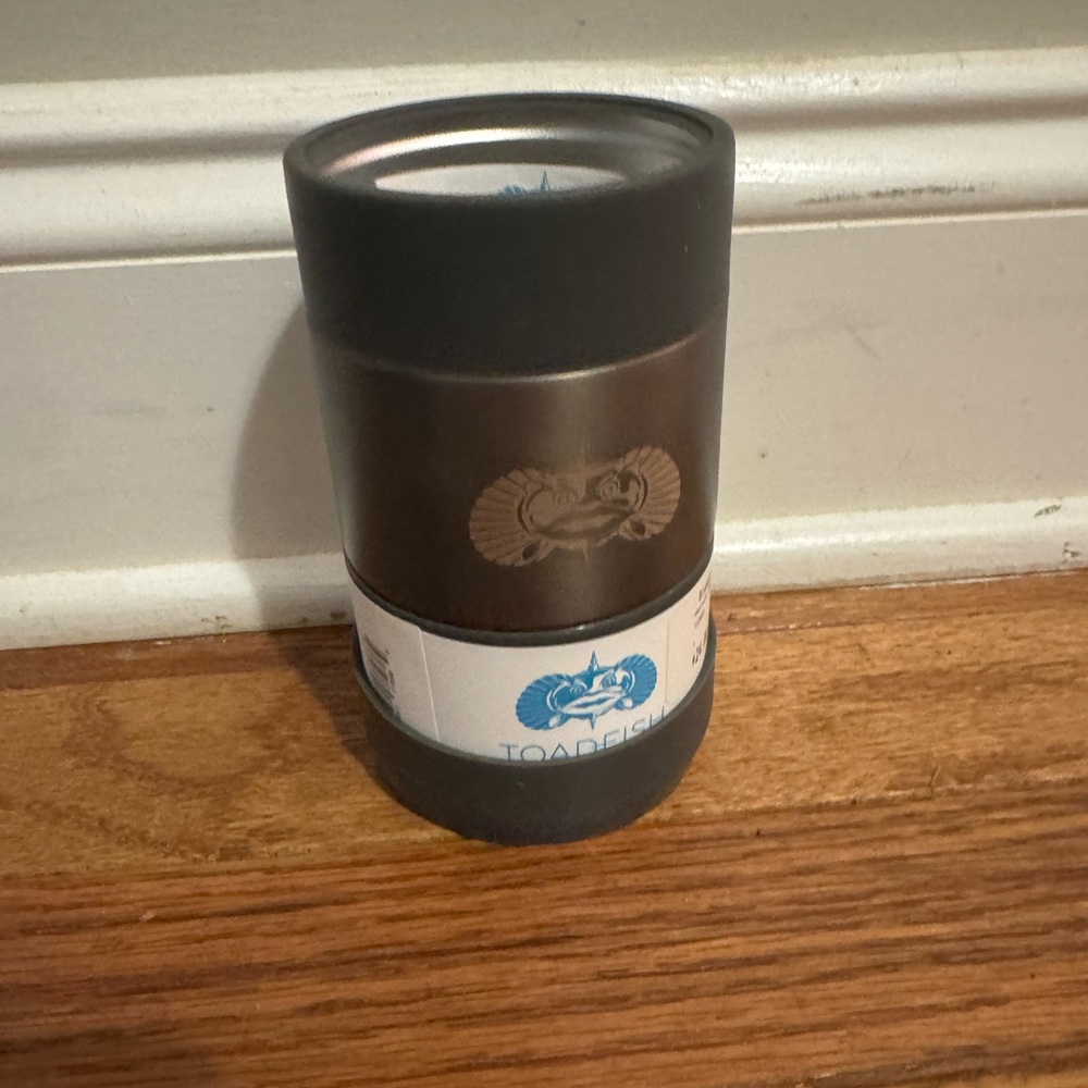 Toadfish Insulated Can Cooler